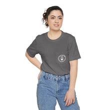Load image into Gallery viewer, Unisex Pocket Logo Tee